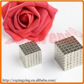 BuckyCubes Magnetic Desktoy