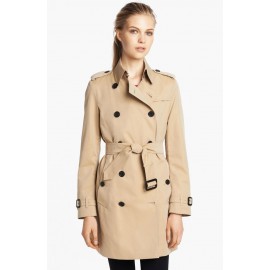 Burberry London  Buckingham Trench