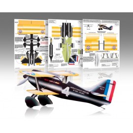 HUNTLY'S PAPER WARPLANES 